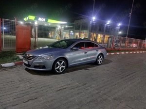 Passat CC ușor avariat