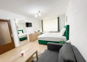 Garsoniera, 33mp utili, decomandata, metrou, 1 Decembrie 1918 - imagine 3