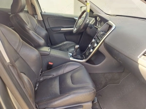Vând Volvo XC60 an 05 2017 diesel ,euro 6. - imagine 7