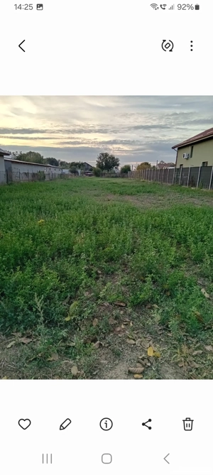 Vând teren intravilan, S=1441 mp, dublă deschidere la stradă asfalt. pietr.,17 m,acces toate utilit.