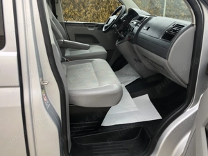 VW Transporter T5 lung 9locuri an 2008 motor 1,9tdi 62kw clima sirocol programabil euro4  - imagine 7