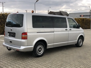 VW Transporter T5 lung 9locuri an 2008 motor 1,9tdi 62kw clima sirocol programabil euro4  - imagine 3