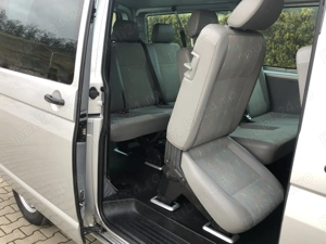 VW Transporter T5 lung 9locuri an 2008 motor 1,9tdi 62kw clima sirocol programabil euro4  - imagine 8