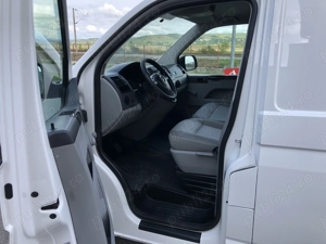 VW Transporter T5 an 2015 motor 2.0tdi 85cp clima computer bord parktronic - imagine 7