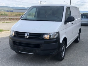 VW Transporter T5 an 2015 motor 2.0tdi 85cp clima computer bord parktronic