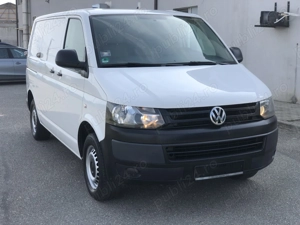 VW Transporter T5 an 2015 motor 2.0tdi 85cp clima computer bord parktronic - imagine 2