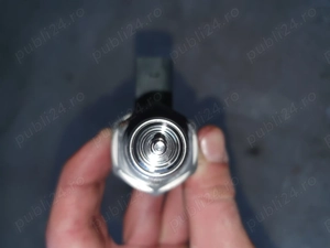 Regulator de presiune BOSCH pe rampa comuna - imagine 2