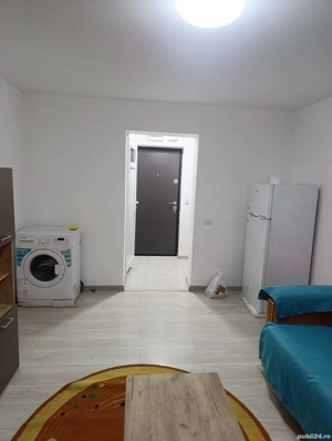 Garsoniere de închiriat termen lung.