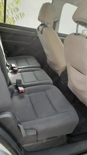 Vând vw touran 1.6 benzina 2003 - imagine 2