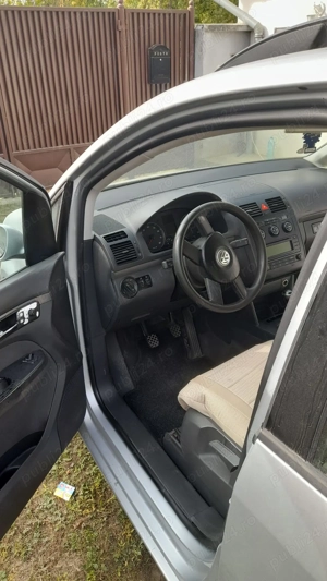 Vând vw touran 1.6 benzina 2003 - imagine 6