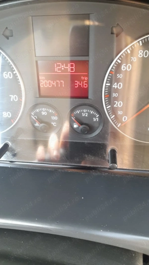 Vând vw touran 1.6 benzina 2003 - imagine 5