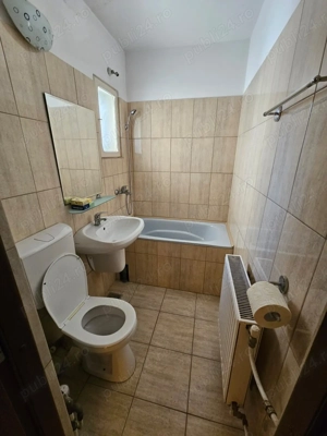 Apartament 4 camere, Focsani-Sud, Aleea 1 Iunie - imagine 7 Apartament 4 camere, Focsani-Sud, Aleea 1 Iunie - imagine 7