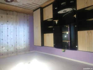 Propietar ofer spre inchiriere ap 2 camere decomandate et2 zona Narcisa mobilat și utilat complet.