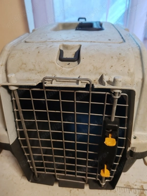 Vând cușcă transport