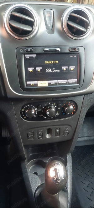 Vând DACIA Sandero 2012 - imagine 4 Vând DACIA Sandero 2012 - imagine 4