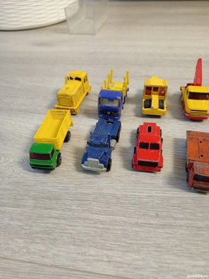 Machete utilaje matchbox și siku