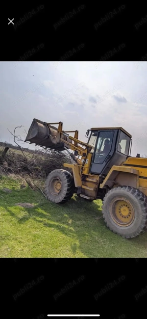 Vola JCB 425 - încărcător frontal 