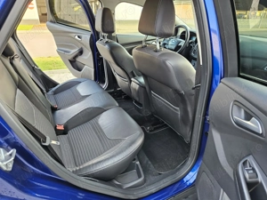 Vand Ford Focus MK3 1,5 b Eco*Boost Titanium Euro6 - imagine 9
