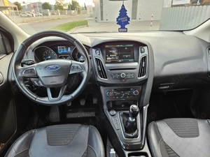 Vand Ford Focus MK3 1,5 b Eco*Boost Titanium Euro6 - imagine 10