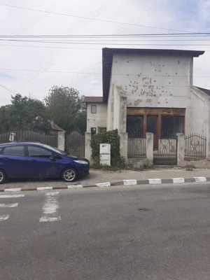 Casa spatioasa 500mp construit  - imagine 5