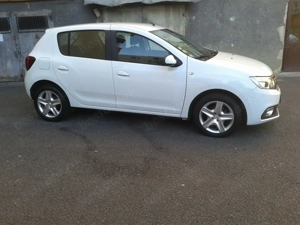 Dacia Sandero 1,5 dci , an 2019, rulaj 38000 km, RAR efectuat! - imagine 3