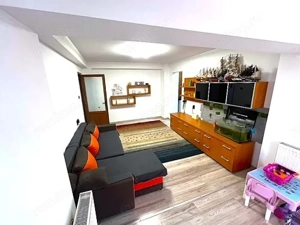 Apartament ETAJ 2 cu 3 camere complet renovat si utilat LA CHEIE - imagine 2