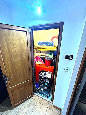 Apartament ETAJ 2 cu 3 camere complet renovat si utilat LA CHEIE - imagine 10