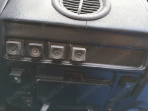 ARO 10 Benzina 2+1 usi - imagine 8