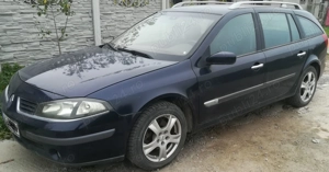 Vând Renault Laguna 1,9 D, 2005, E4, înmatriculat, ambreiaj defect.