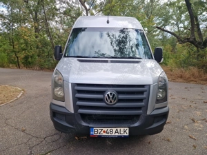 VW Crafter 8+1 locuri