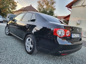 Vw jetta 1.6 MPI înmatriculată RO  - imagine 3