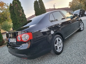 Vw jetta 1.6 MPI înmatriculată RO  - imagine 9