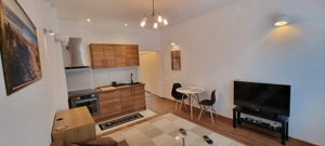 Ap 2 camere, termen lung, in  Peninsula zona Cazino. Renovat integral balcon, baie cu cada - imagine 3