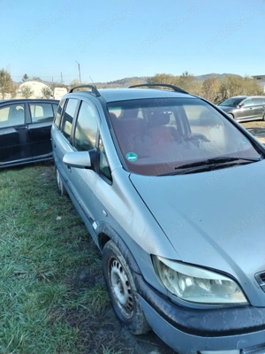 Opel Zafira 7 locuri