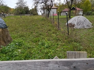 Teren de vânzare în Provița de sus