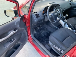 Vand Toyota Auris 1.4D - imagine 7
