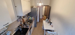 Proprietar: 3 camere, decomandat, loc de parcare, gradina proprie - imagine 3