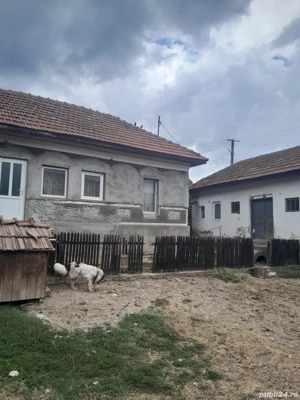 Casă de vânzare  - imagine 2