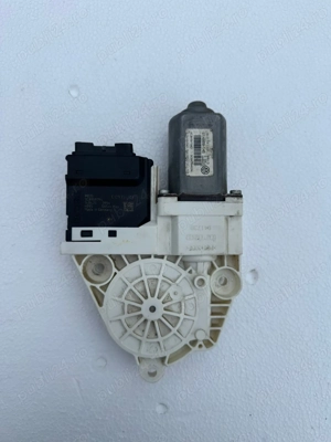 Modul/Motoras Usa VW (3C8959794/ 3C8959704D, 3C8839462M)