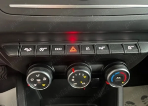 Dacia Duster 1.6 SCe 4WD Comfort - imagine 15