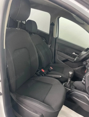 Dacia Duster 1.6 SCe 4WD Comfort - imagine 18