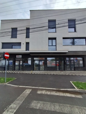 Inchiriez apartament 2 camere zona centrala