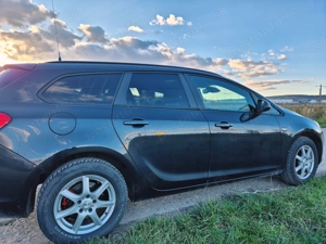 Opel Astra J 1.6 136CP 2014 - imagine 8