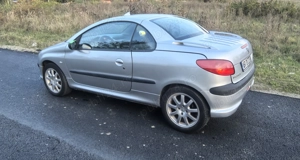 Vând autoturism marca Peugeot decapotabil 206 CC - imagine 3