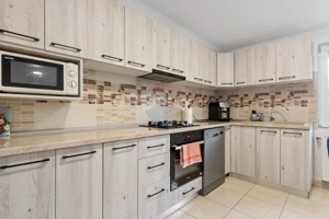 Apartament cu 3 camere la casa de vanzare in Bujac 0%Comision - imagine 3