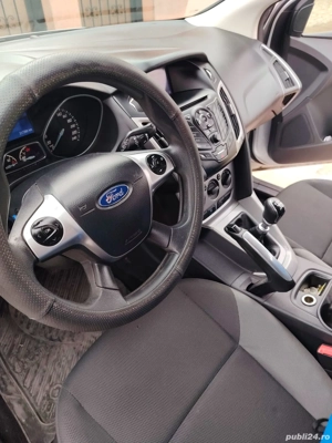 vând Ford Focus  - imagine 2