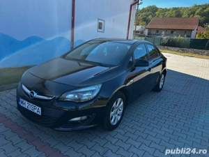 Opel Astra J