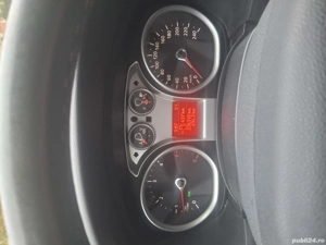 vand Ford Focus - imagine 4