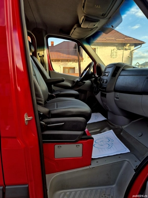 Mercedes Spriter Doka 6 locuri an 2013 10 mot 2.2 CDI 110 cp Euro 5 - imagine 9 Mercedes Spriter Doka 6 locuri an 2013 10 mot 2.2 CDI 110 cp Euro 5 - imagine 9