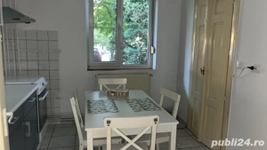 Vand apartament 2 camere